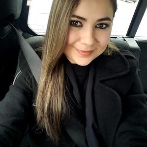 Meet your Posher, Renata